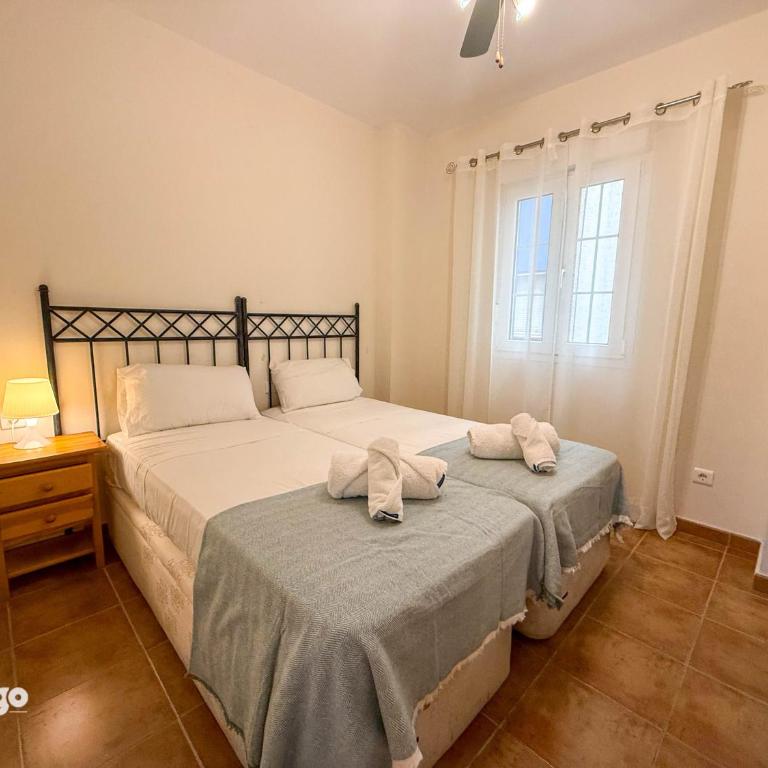 Bright 2 bedrooms Apartment - Marina II - HAR01 - Two-Bedroom Apartment with Balcony - 5