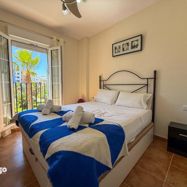 Bright 2 bedrooms Apartment - Marina II - HAR01 - Two-Bedroom Apartment with Balcony - 6