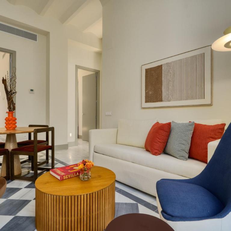 Luis de Vargas - Apartamento de 3 dormitorios con balcón - 2