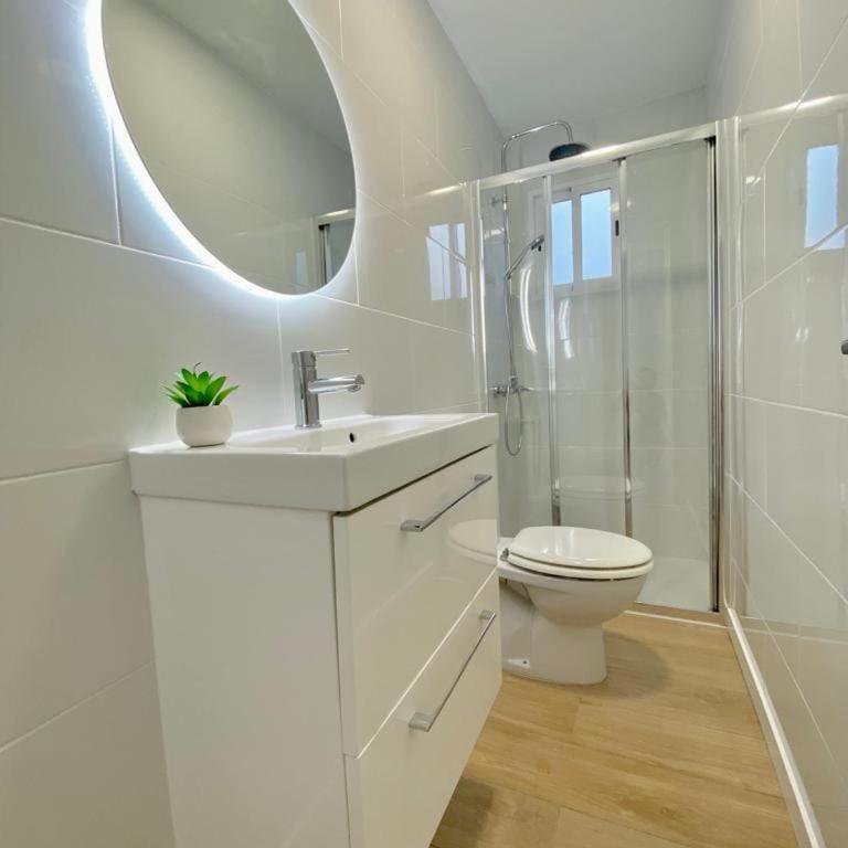 Precioso ático con ascensor centro Alicante - Two-Bedroom Apartment - 12