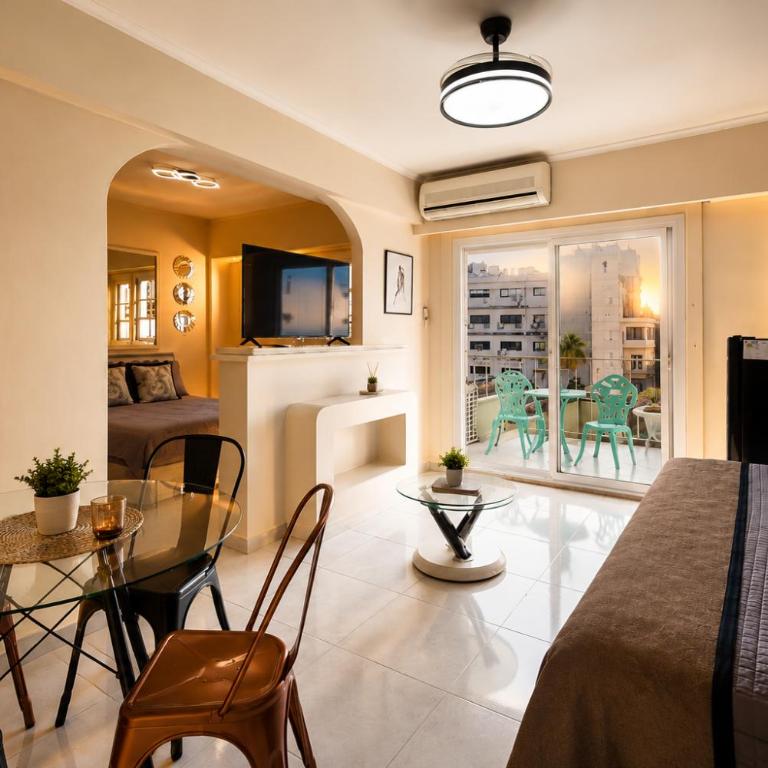 Sunny apartment on Florida street near Galerias Pacifico - Apartamento de 1 dormitorio con balcón - 1