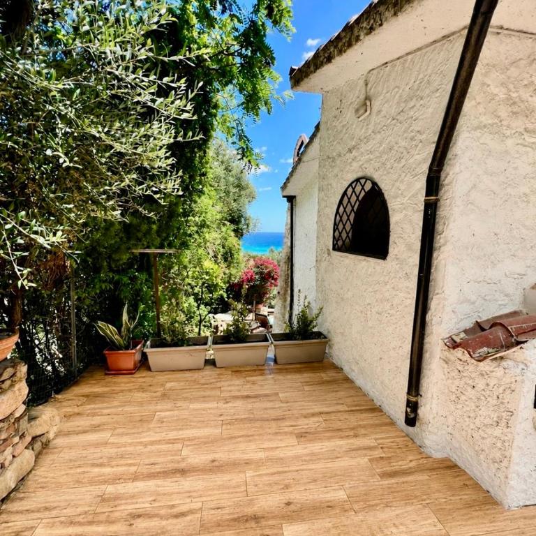 Villa Azzurra - La migliore vista sul mare - Villa con 3 Camere da Letto - 35