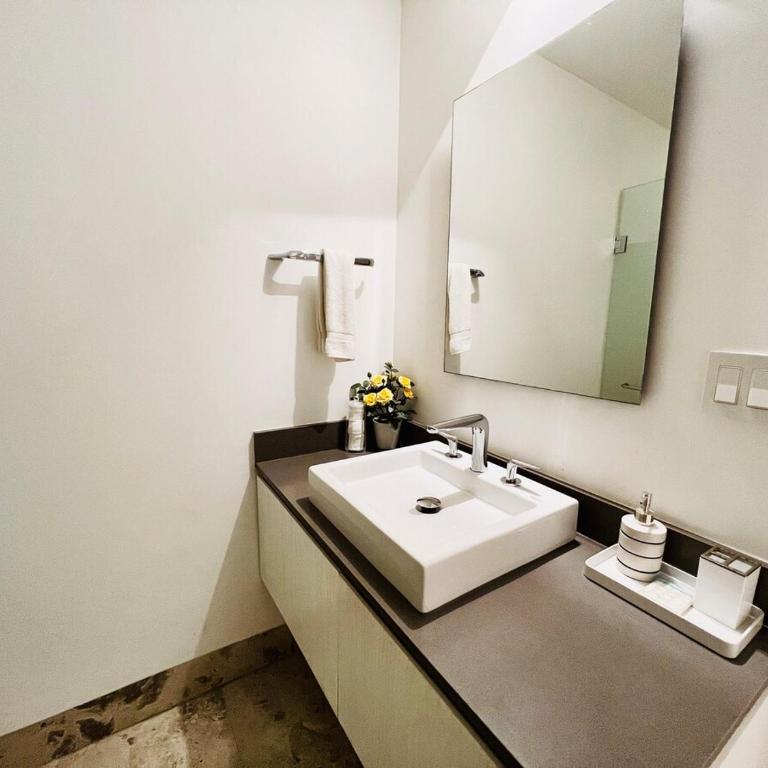 1 BR Perfect for couples! A few steps from the Sea - One-Bedroom Apartment - 6
