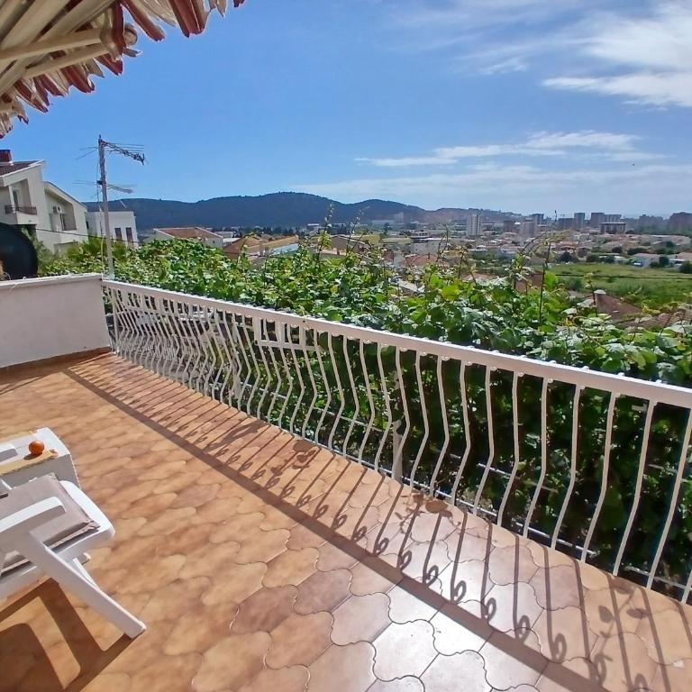 Orange tree residency - Sea & mountain panorama - Apartman sa 2 Spavaće Sobe, Terasom i Pogledom na More - 2