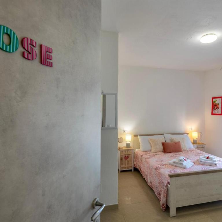 Il giardino fiorito - Casa con 2 Camere da Letto - 18