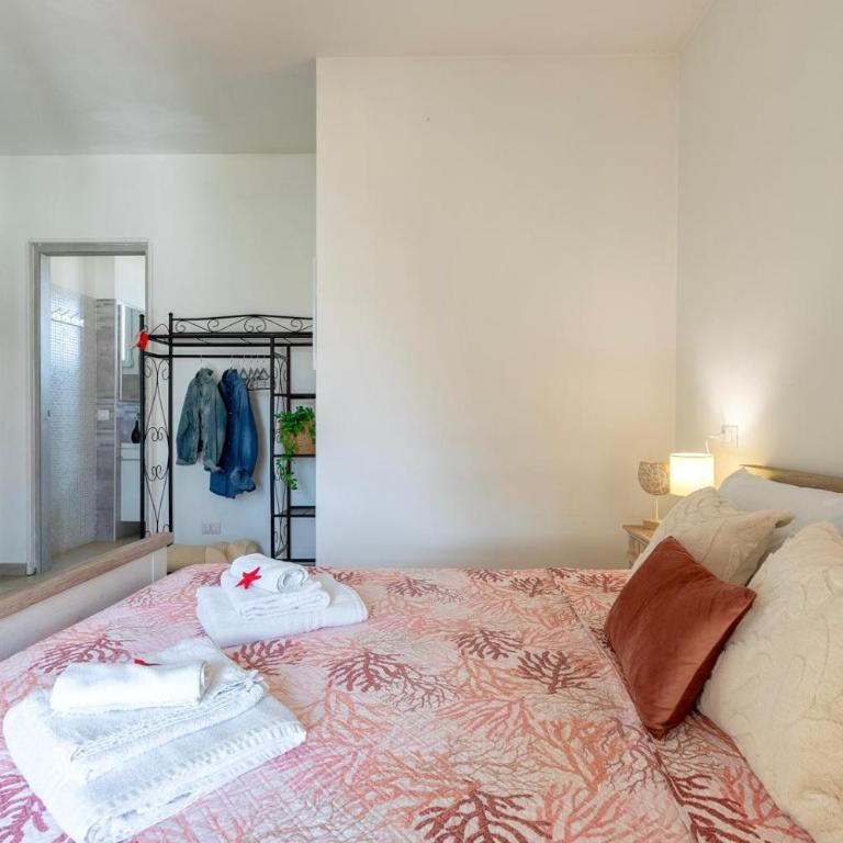 Il giardino fiorito - Casa con 2 Camere da Letto - 20