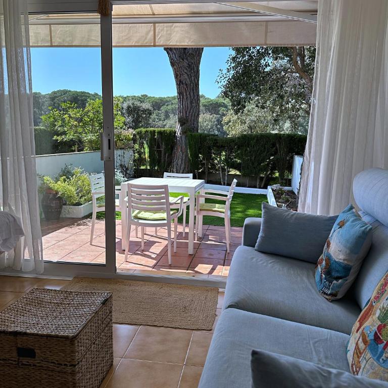 Calella, terraza privada y piscina - Apartamento - 6