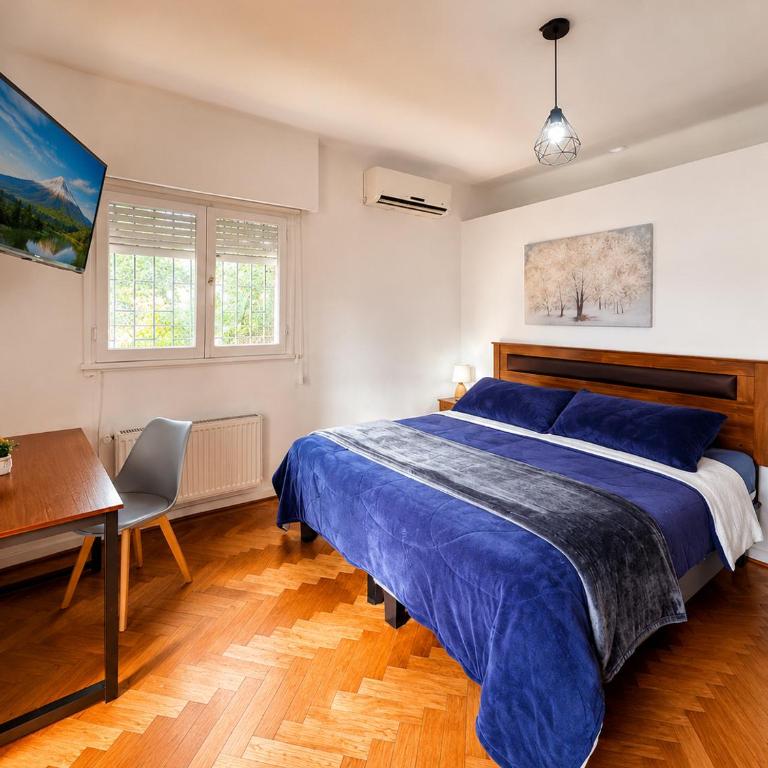 MAKTVB EUROPA Hostel Boutique en Providencia a pasos del metro Pedro de Valdivia - Habitación Doble con terraza - 1