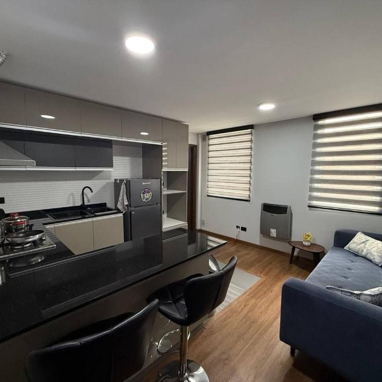 Cercano a todo, terminal de buses, plaza mayor, teleféricos - Two-Bedroom Apartment - 6