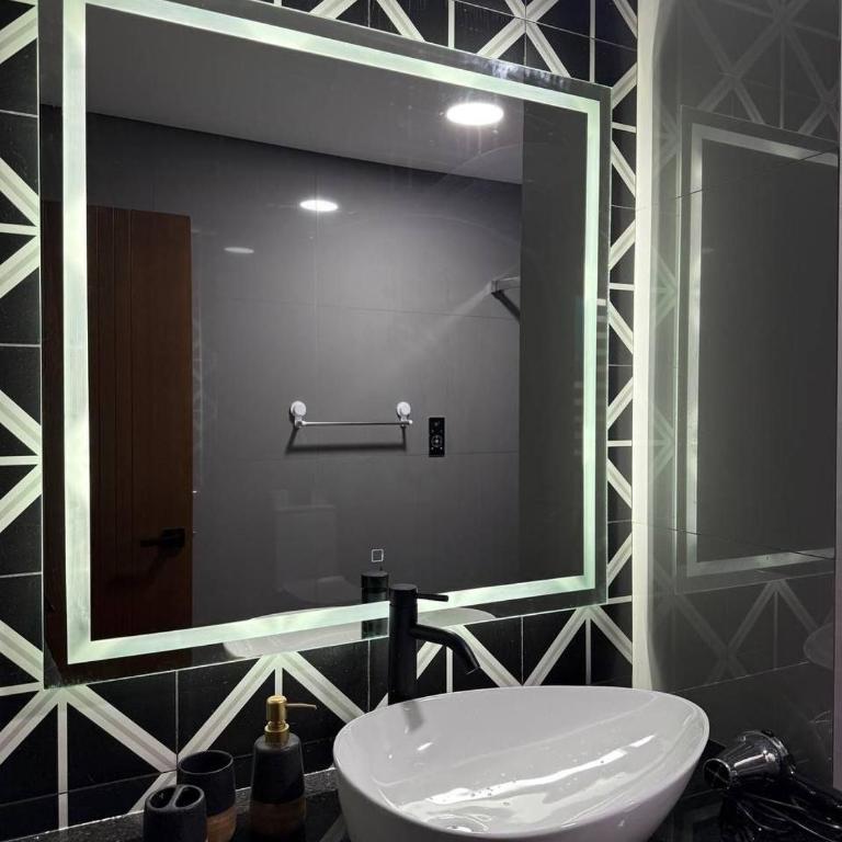 Cercano a todo, terminal de buses, plaza mayor, teleféricos - Two-Bedroom Apartment - 9