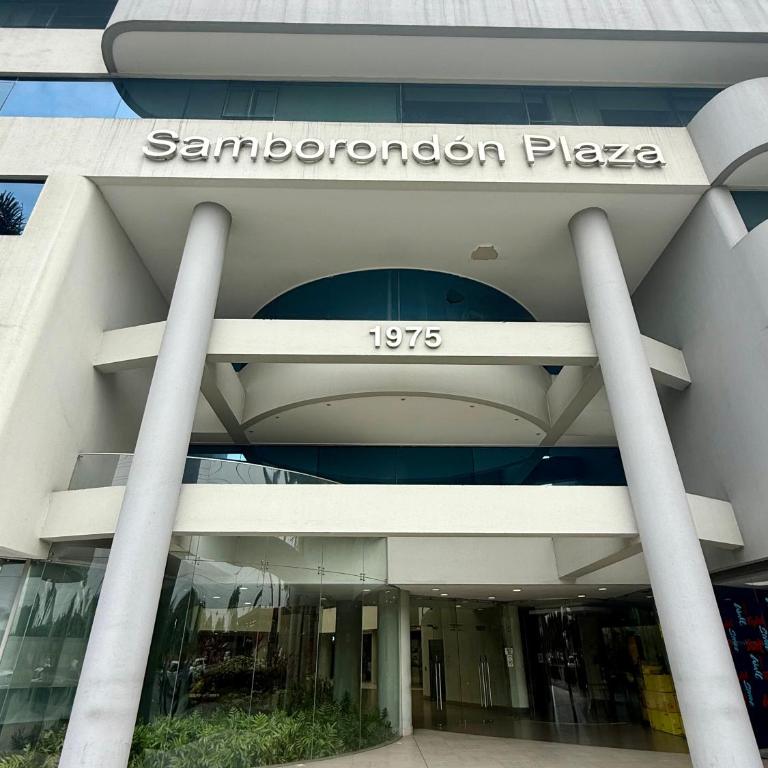 Premium Suite in Samborondón - One-Bedroom Apartment - 7