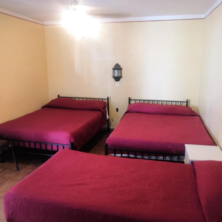 Arisa - Triple Room with Private Bathroom - 1