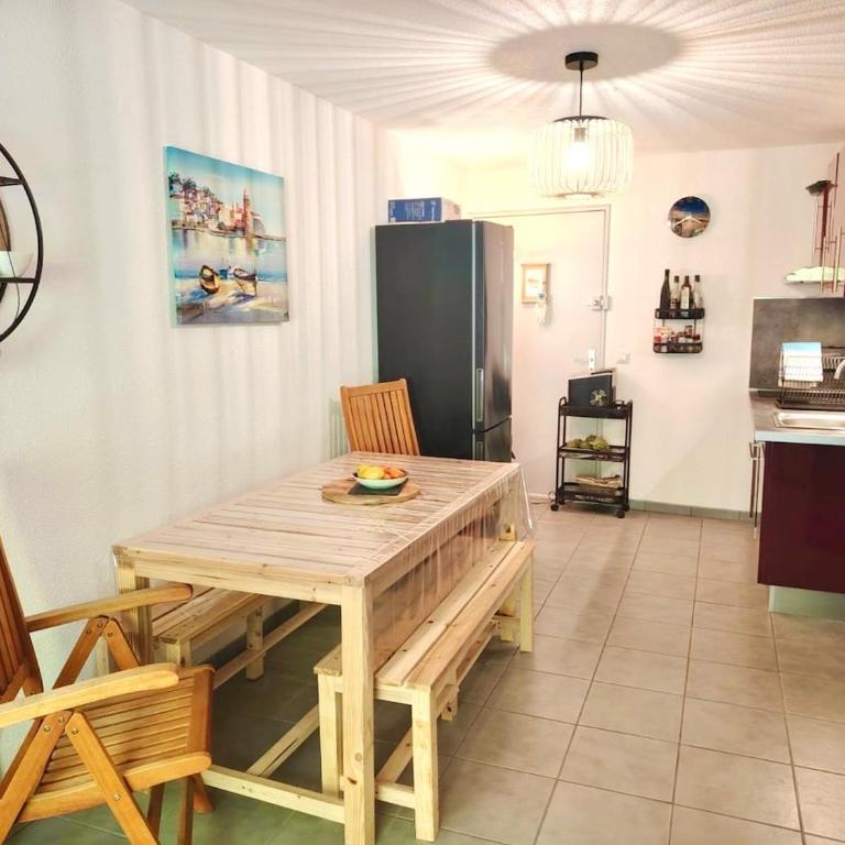 Studio 4 places tout confort avec grande terrasse - One-Bedroom Apartment - 11