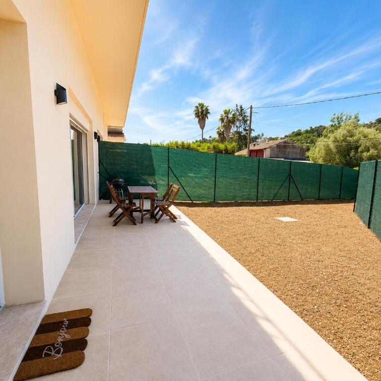 Residence Val de Cagnes - Two-Bedroom Apartment - 10