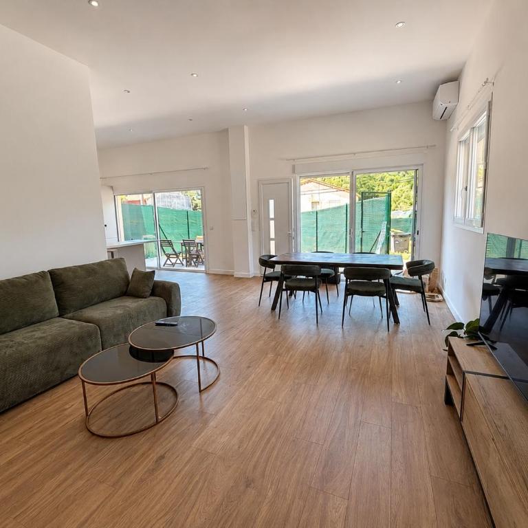 Residence Val de Cagnes - Two-Bedroom Apartment - 3