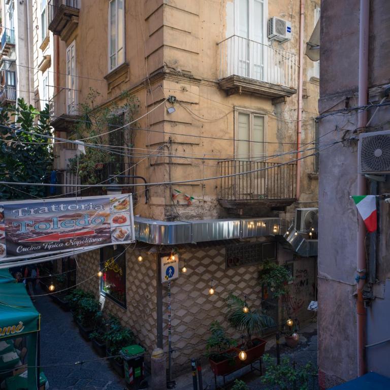 Via Toledo- 4suit en suite - Jacuzzi - Palazzo storico - - Appartamento - 9