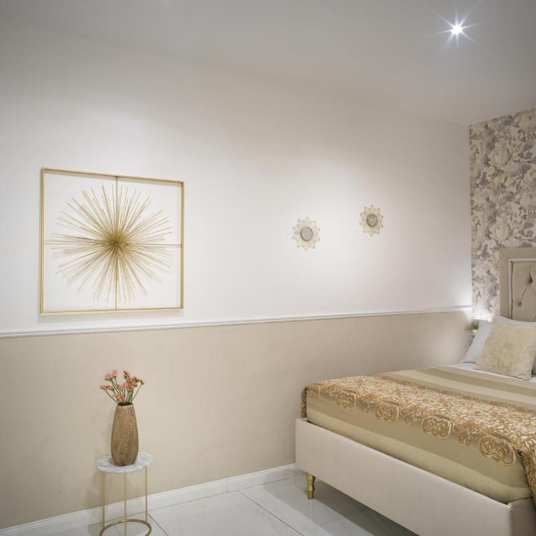 Via Toledo- 4suit en suite - Jacuzzi - Palazzo storico - - Appartamento - 10