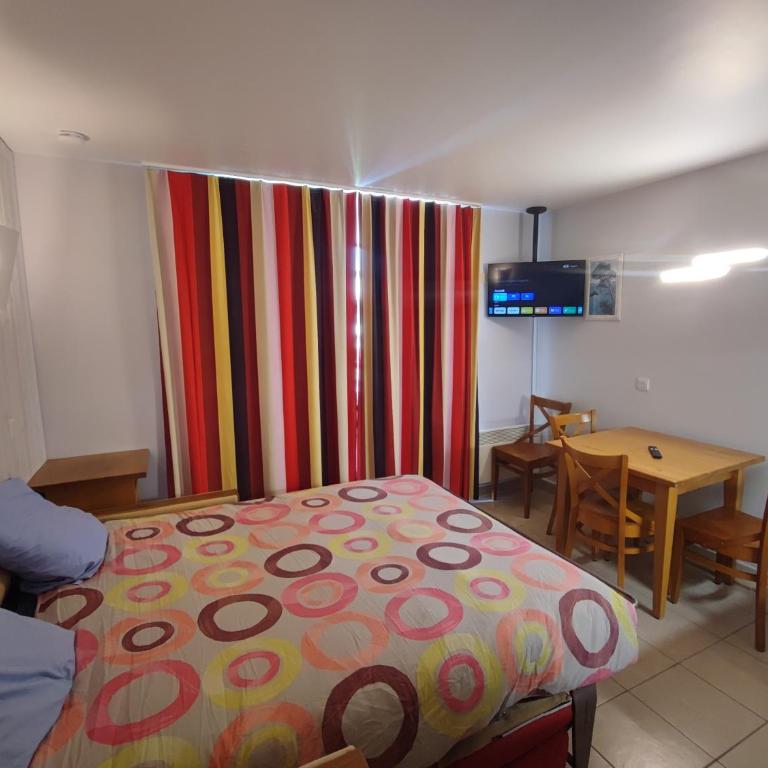 Studio dans résidence Pierre et Vacances avec vue sur piscine entre plage et golf - Studio avec Balcon - 7