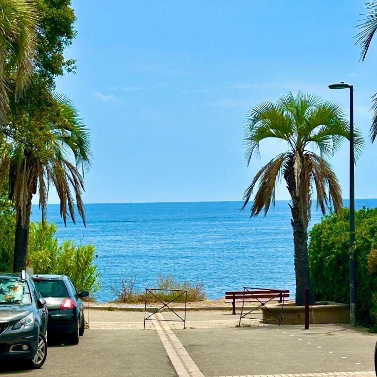 - LA CALANCA DE GABRIEL - jardin privé, mer à 100m, piscine, climatisation, parking, à Saint-Aygulf- Tout à pied - Apartment with Garden View - 22
