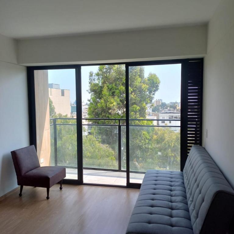 Departamento entero en zona centrica de San Borja - Apartamento de 2 dormitorios - 2