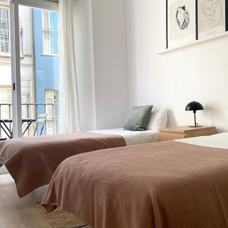 Apartment Malaga Historic Center - Two-Bedroom Apartment - 1