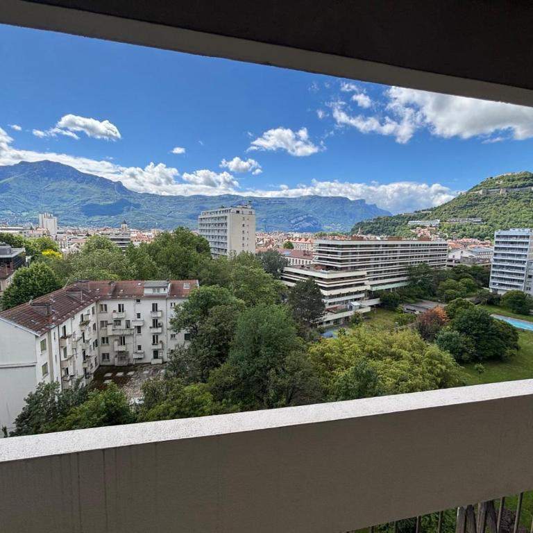 Hyper centre avec parking place Jean Moulin - Three-Bedroom Apartment - 19