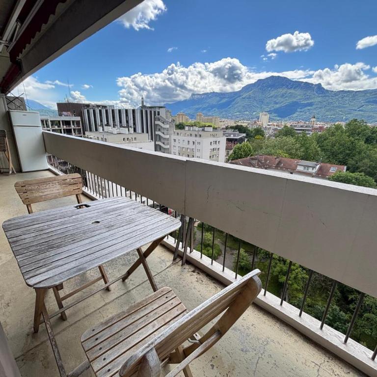 Hyper centre avec parking place Jean Moulin - Three-Bedroom Apartment - 27