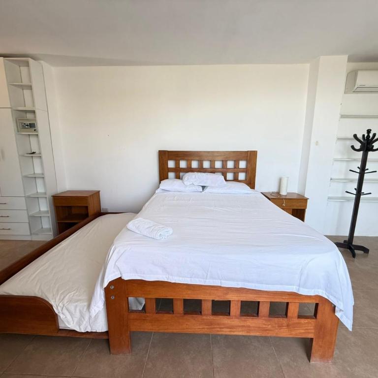 Hotel Las Terrazas de Bonanza - Suite con cama extragrande y vistas al mar - 3