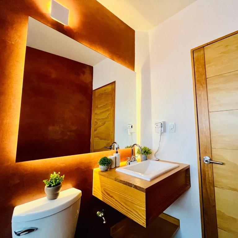 Aves de Xochimilco House Center - Six-Bedroom House - 94