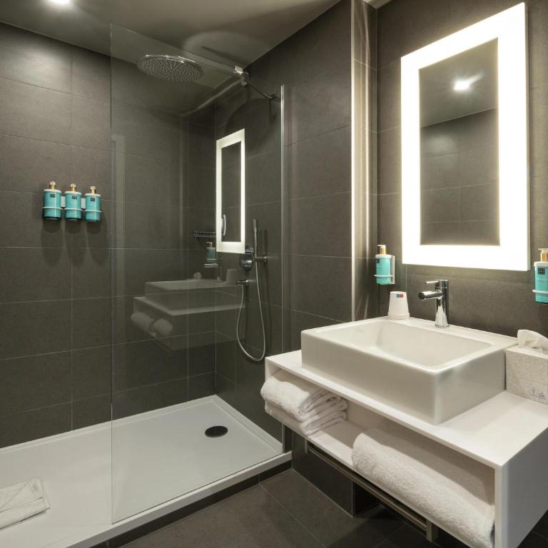 Novotel Paris 20 Belleville - Chambre Double Exécutive avec Canapé-Lit - 5