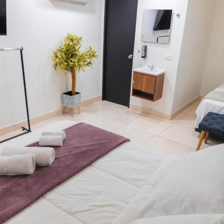 33 HOTEL BOUTIQUE - Double or Twin Room with Extra Bed - 6