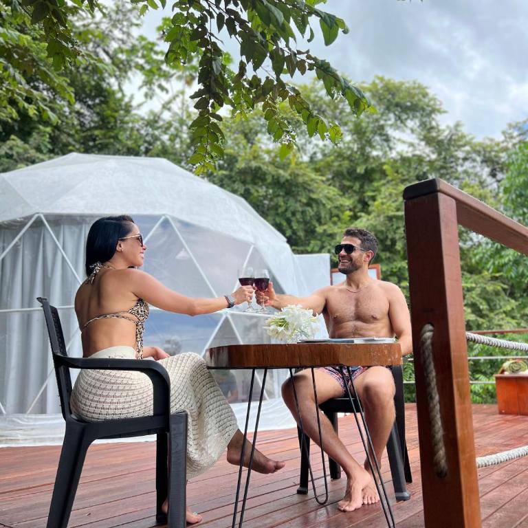 Shapaja Glamping - Deluxe Double or Twin Room with River View - 14