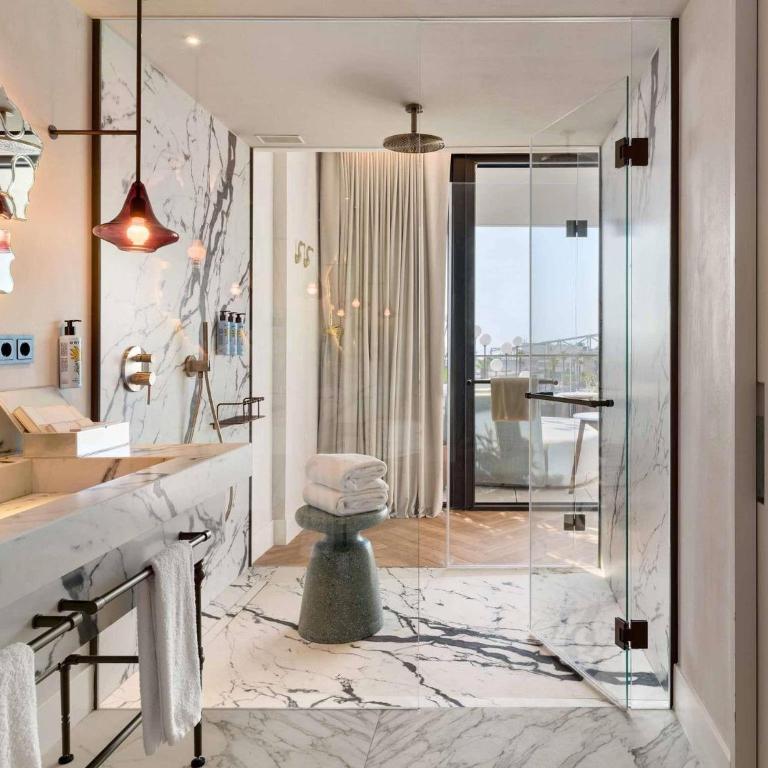 SLS Barcelona - Euphoria Suite with Terrace - 3