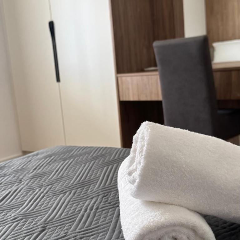 TS Yard Apartments - One-Bedroom Apartment - 10