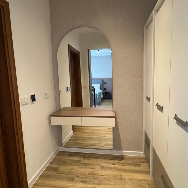 TS Yard Apartments - Studio with Balcony - 9