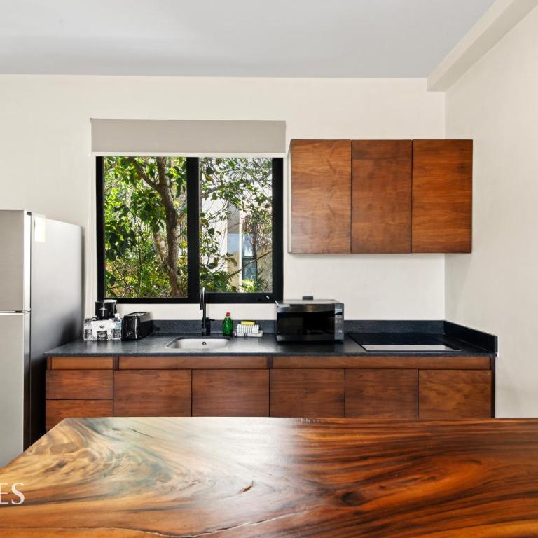 HK Apartments by Waves - Estudio Deluxe - 8