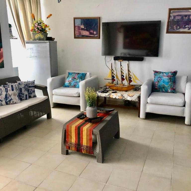 hermoso Apartamento caribeño Bocagrande, 2 habitaciones - Two-Bedroom Apartment with Balcony - 2