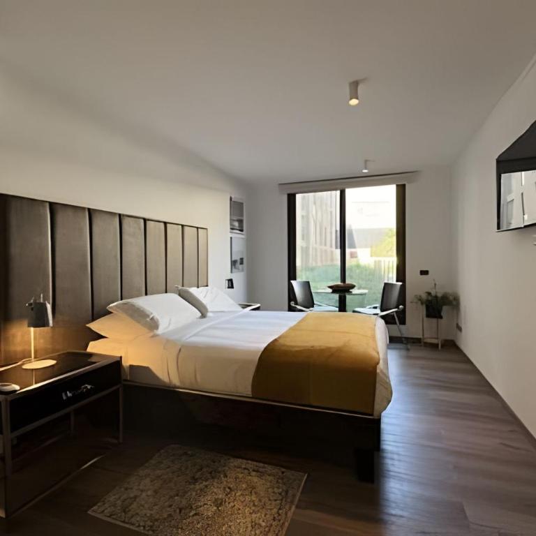 Espacio Huérfanos Apartments - Pool & Gym - Apartamento - 10