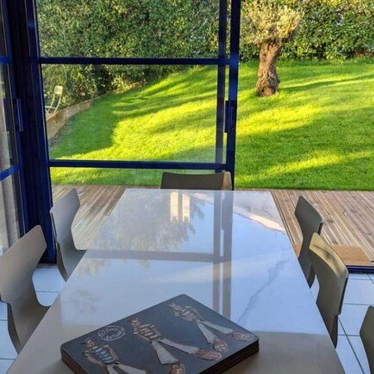Maison avec animaux acceptés - 6/8 pers. - FR-1-878-72 - Villa - 7
