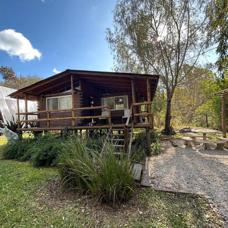 Rustic cabin in Dique Luján with grill and stove - Casa con 1 dormitorio - 1