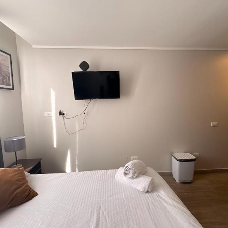 Estudio a pasos del Metro Universidad de Chile y Paseo Huerfanos - Apartamento de 1 dormitorio - 4
