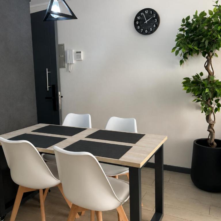 1D1B I A pasos de la Moneda y Metro - Apartamento de 1 dormitorio - 1