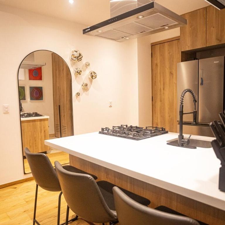 Chic loft with view of the angel from your balcony - Apartment mit 1 Schlafzimmer - 16