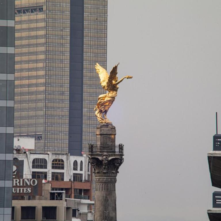 Chic loft with view of the angel from your balcony - Apartment mit 1 Schlafzimmer - 17