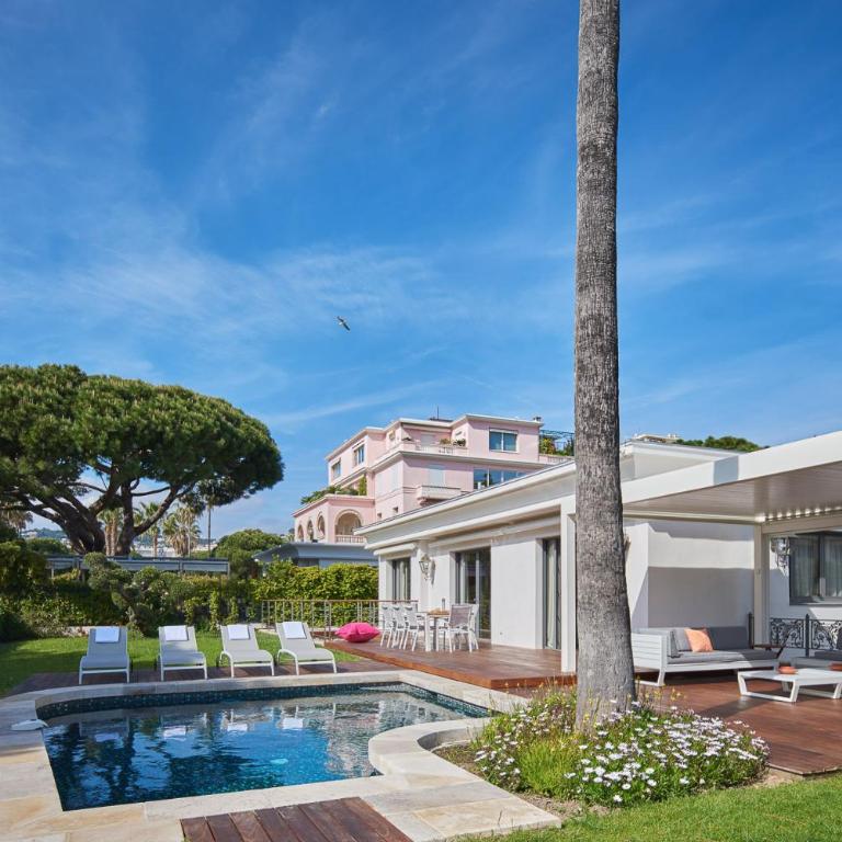 FRGK "Villa Maria Croisette Luxury Cannes Villa near Beach Ultra-Fast Wi-Fi" - Villa - Vue sur Mer - 1