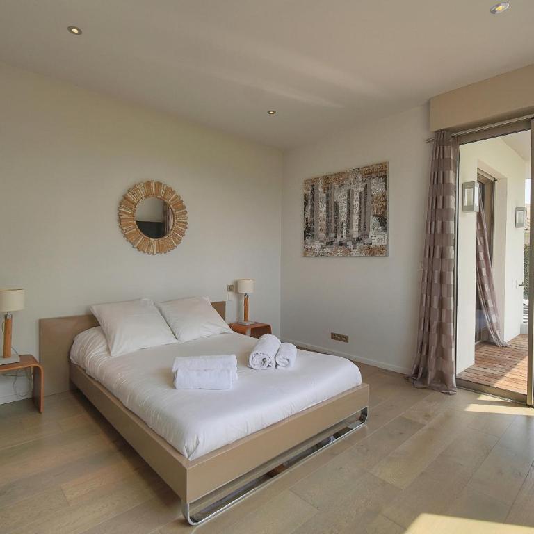 FRGK Luxury Villa Cannes Lord Brougham, Croix-des-Gardes Heated Pool & Ultra-Fast Wi-Fi - Villa con Piscina Privata - 10