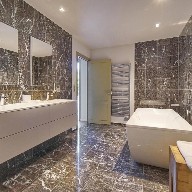 FRGK Luxury Villa Cannes Lord Brougham, Croix-des-Gardes Heated Pool & Ultra-Fast Wi-Fi - Villa con Piscina Privata - 68