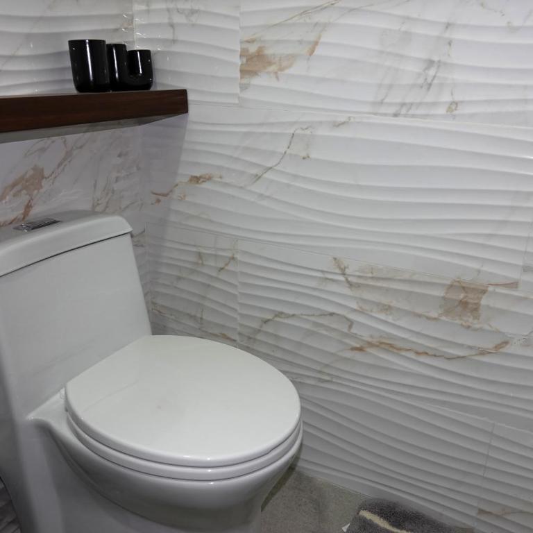 San Cristóbal Surf House lll - One-Bedroom Apartment - 36