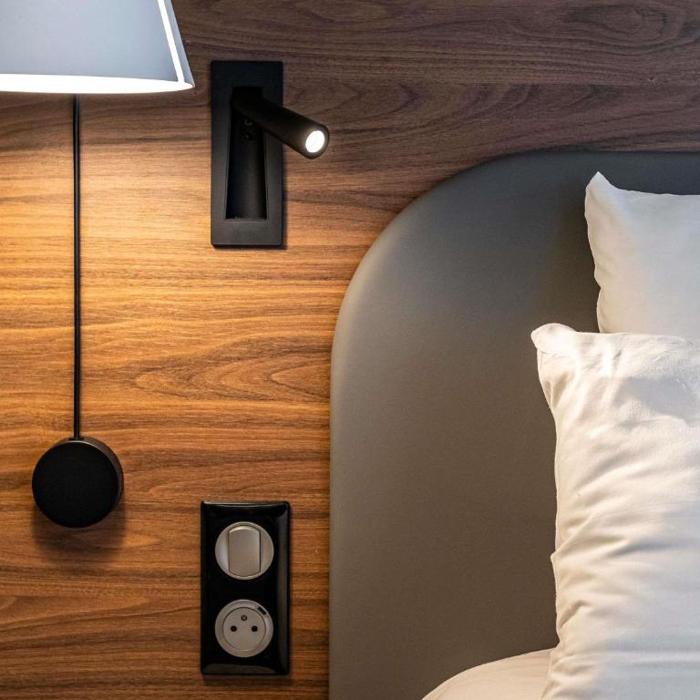 Novotel Suites Reims Centre - Suite Exécutive avec 1 Lit King-Size et Canapé Convertible en 2 Lits Simples - 9