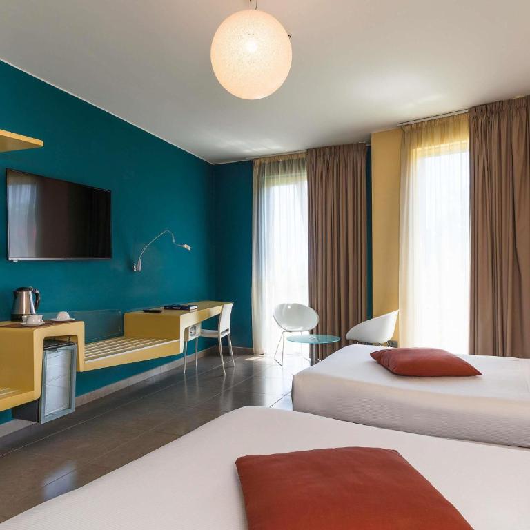 ibis Styles Catania Acireale - Camera Superior con 2 Letti alla Francese - 6